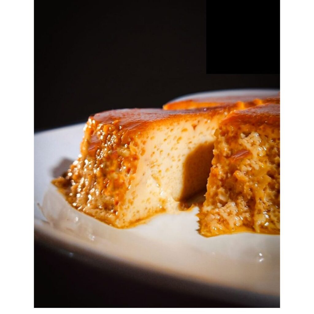Fotografía de alimento flan napolitano